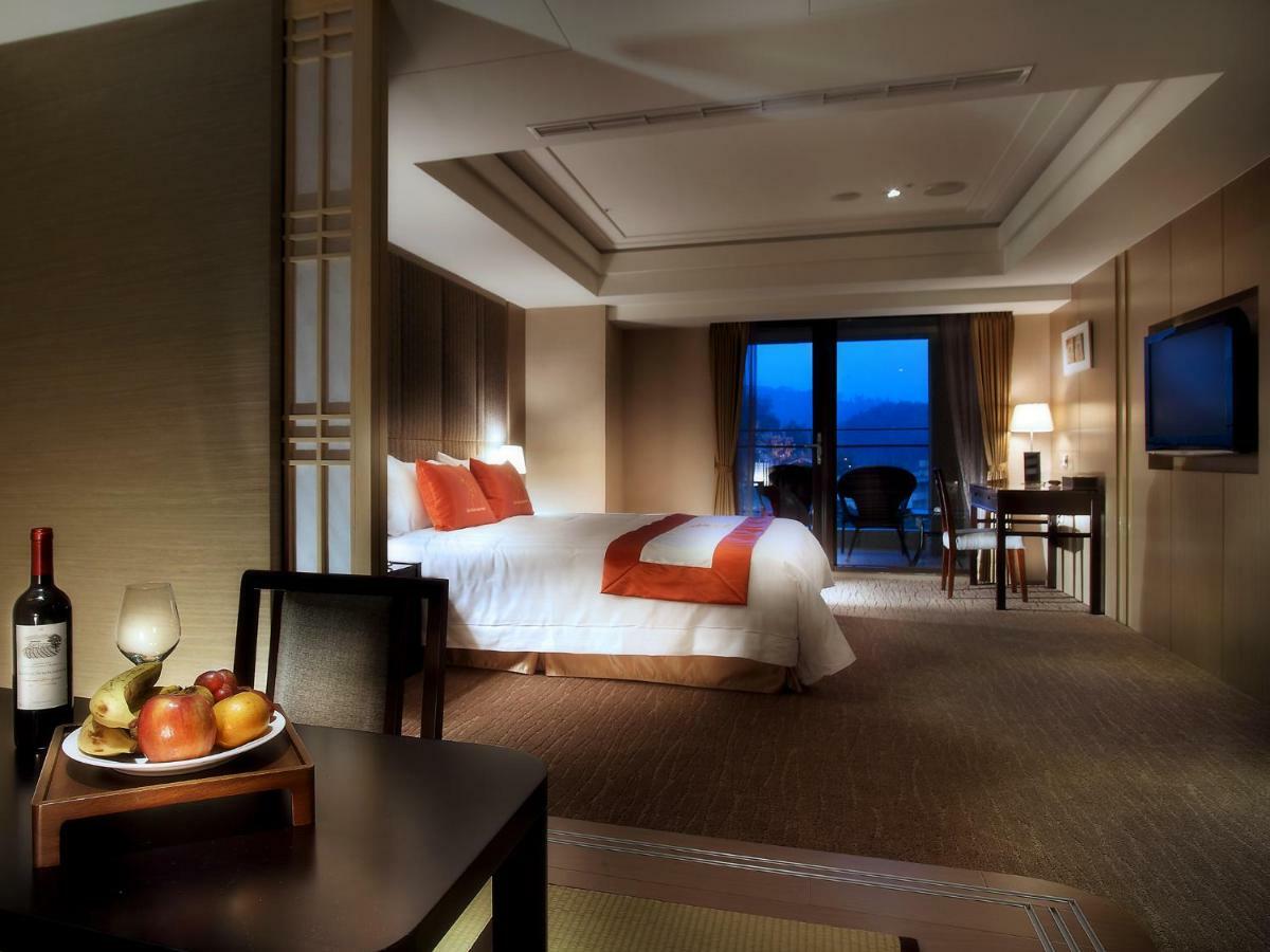 יוצ'י Sun Moon Lake Hotel מראה חיצוני תמונה